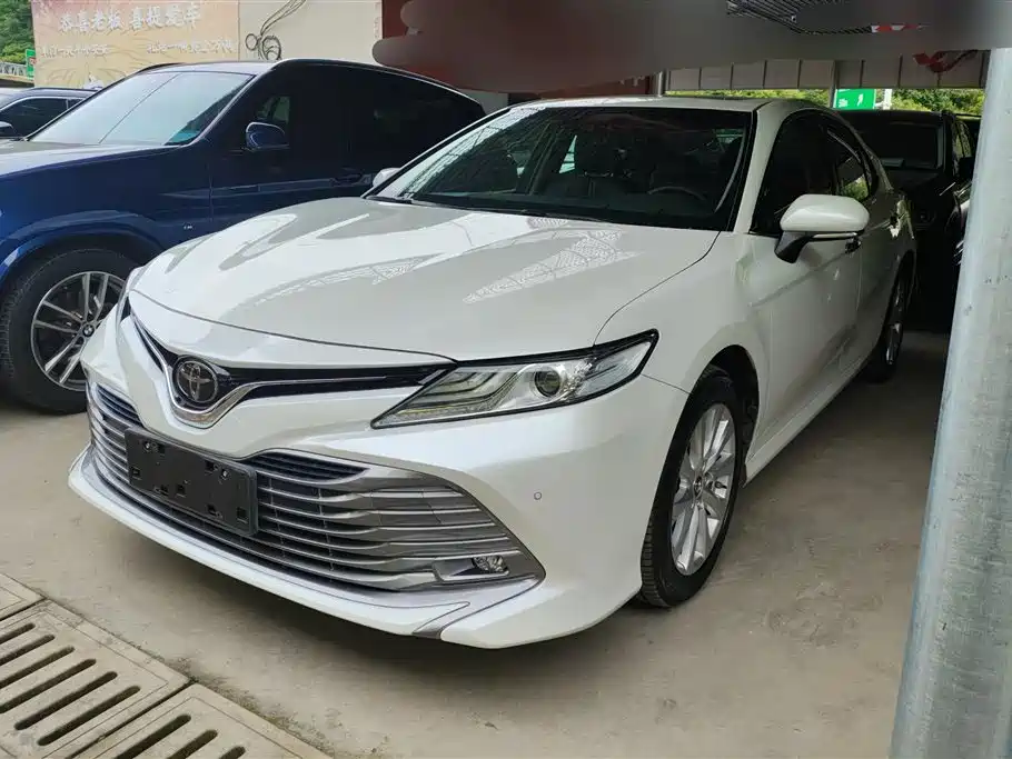 Toyota Camry 2019 2.0G Luxury Edition China VI