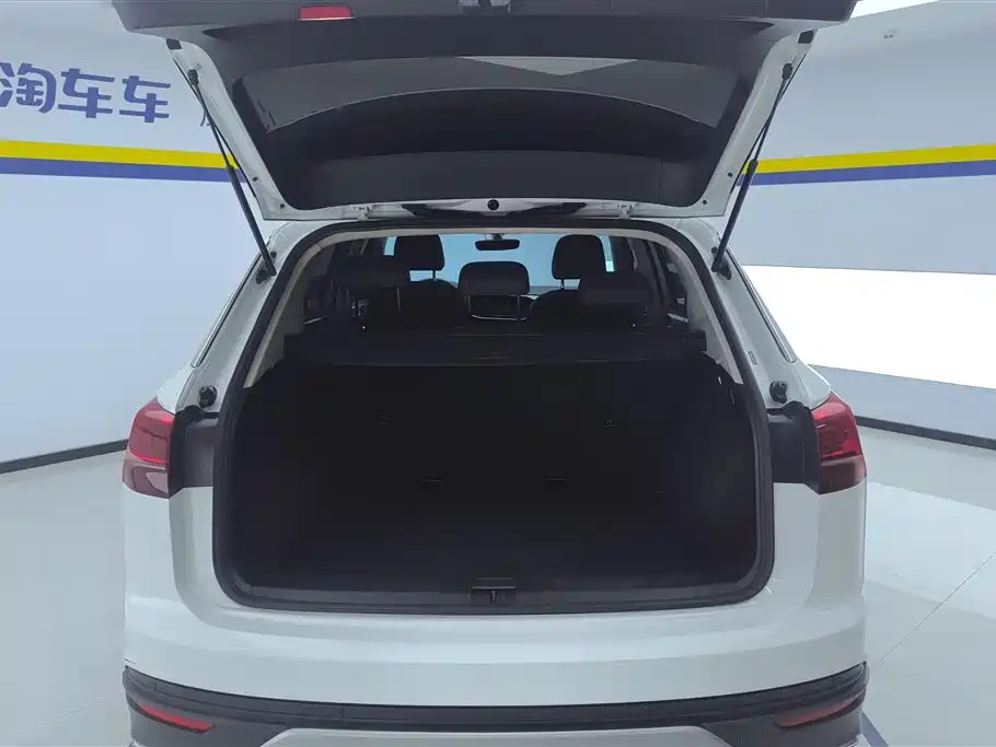 Volkswagen Tayron 2020 330TSI 2WD Luxury Smart Edition фото 4