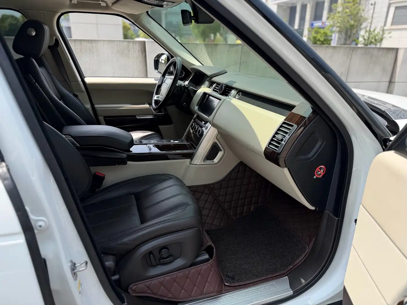 Land Rover Range Rover 2016 3.0 SC V6 Vogue фото 9