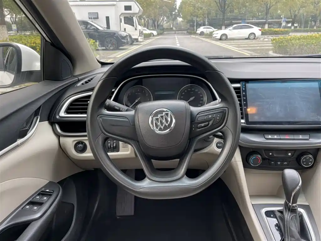 Buick Excelle 2017 15N Automatic Elite фото 3