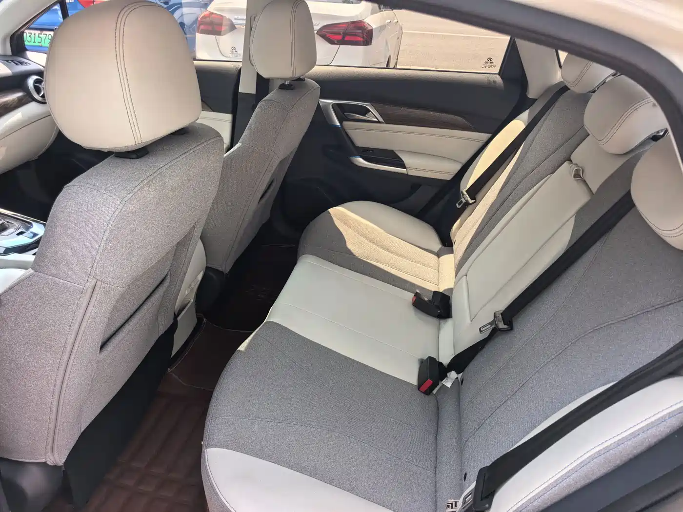 BAIC Beijing EU5 2018 2018 R500 Smart Wind Edition