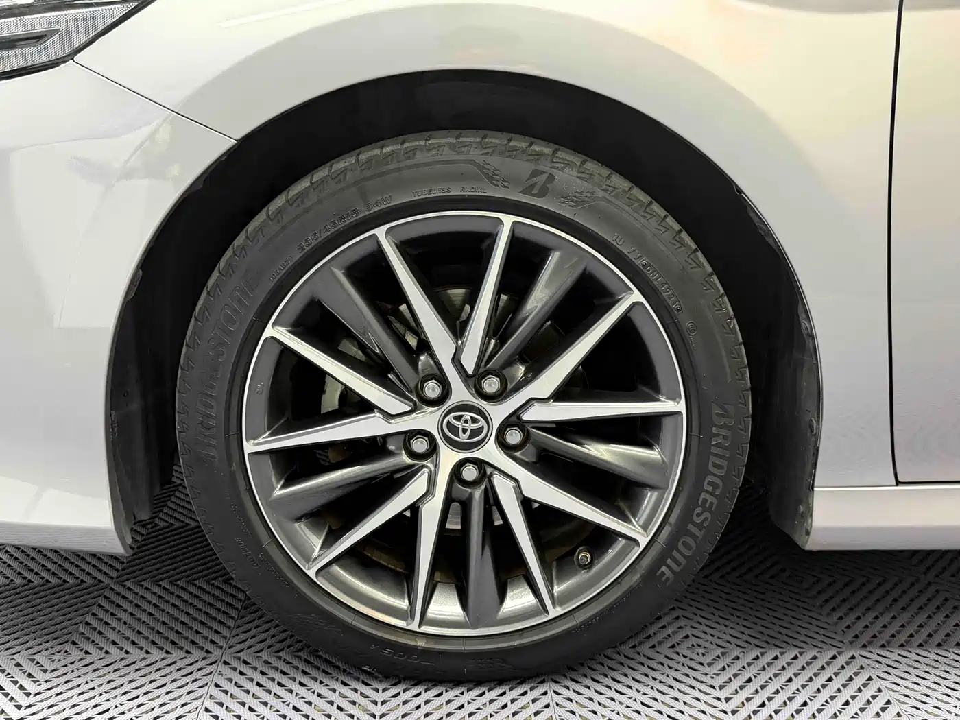 Toyota Camry 2021 2.5G Luxury Edition фото 5