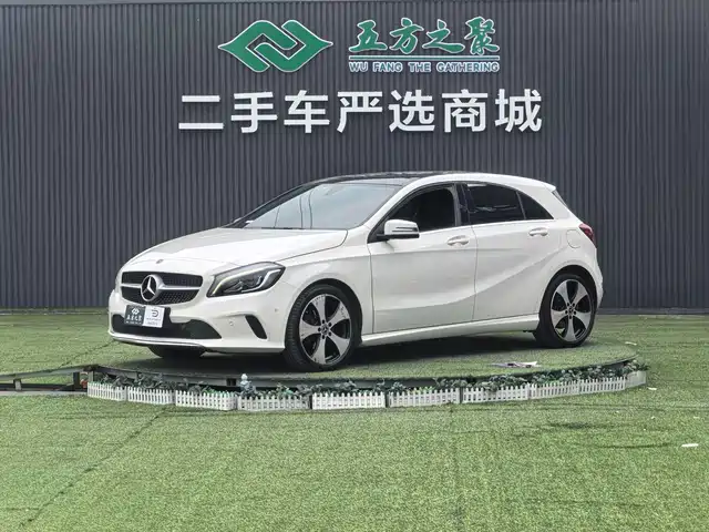 MERCEDES-BENZ A CLASS