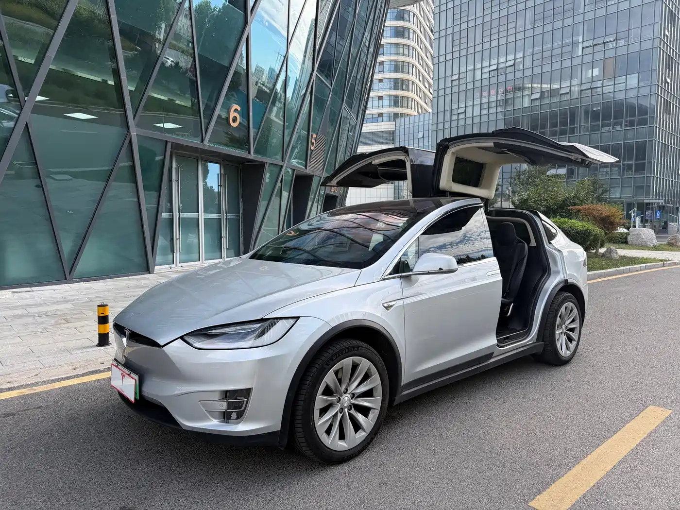 Tesla Model X 2016 2016 Model X 75D