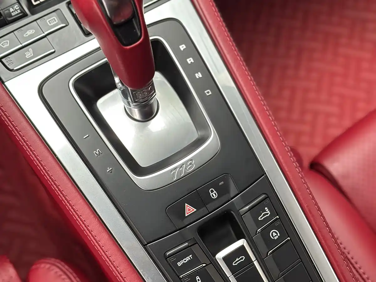 Porsche 718 2016 2016 Boxster 2.0T