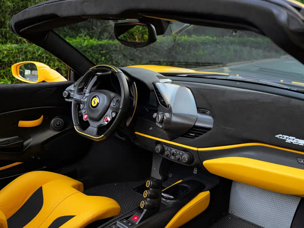 Ferrari 488 2019 2019 488 Pista Spider