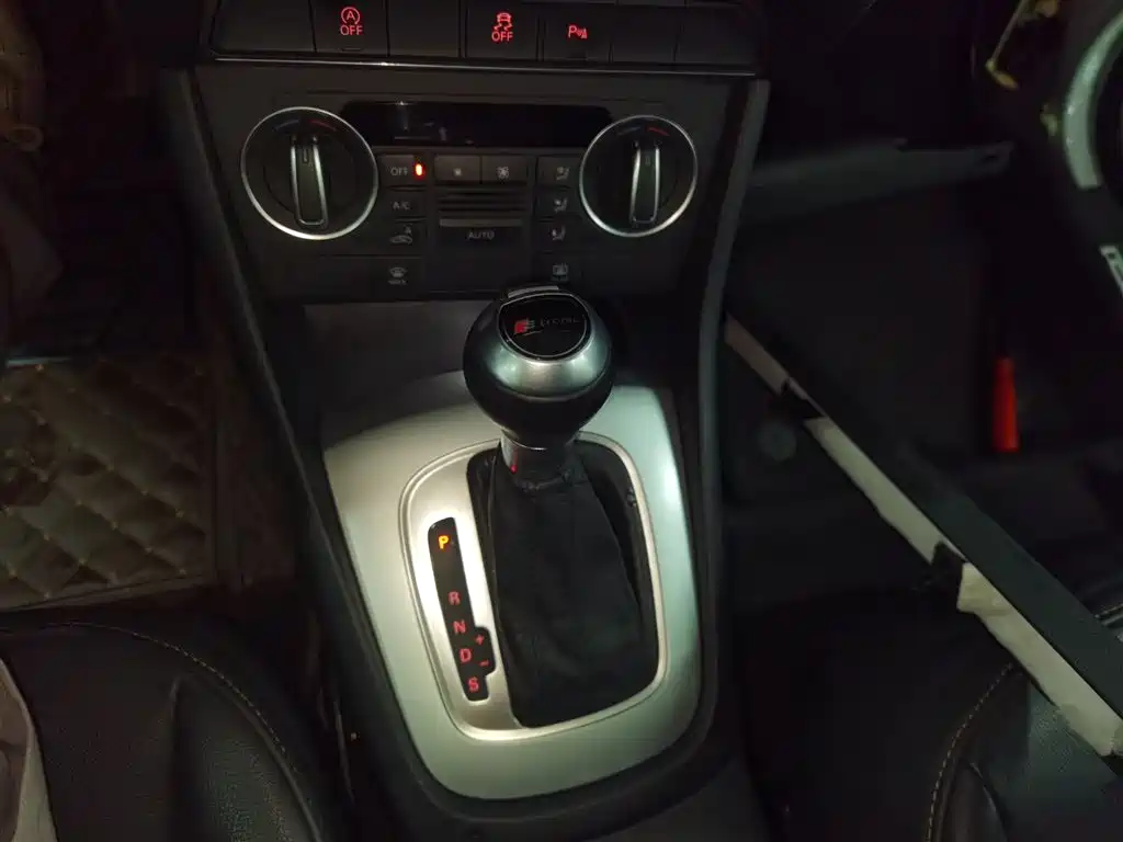 Audi Q3 2016 35 TFSI Fashion фото 14