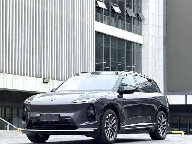 NIO ES6 2025