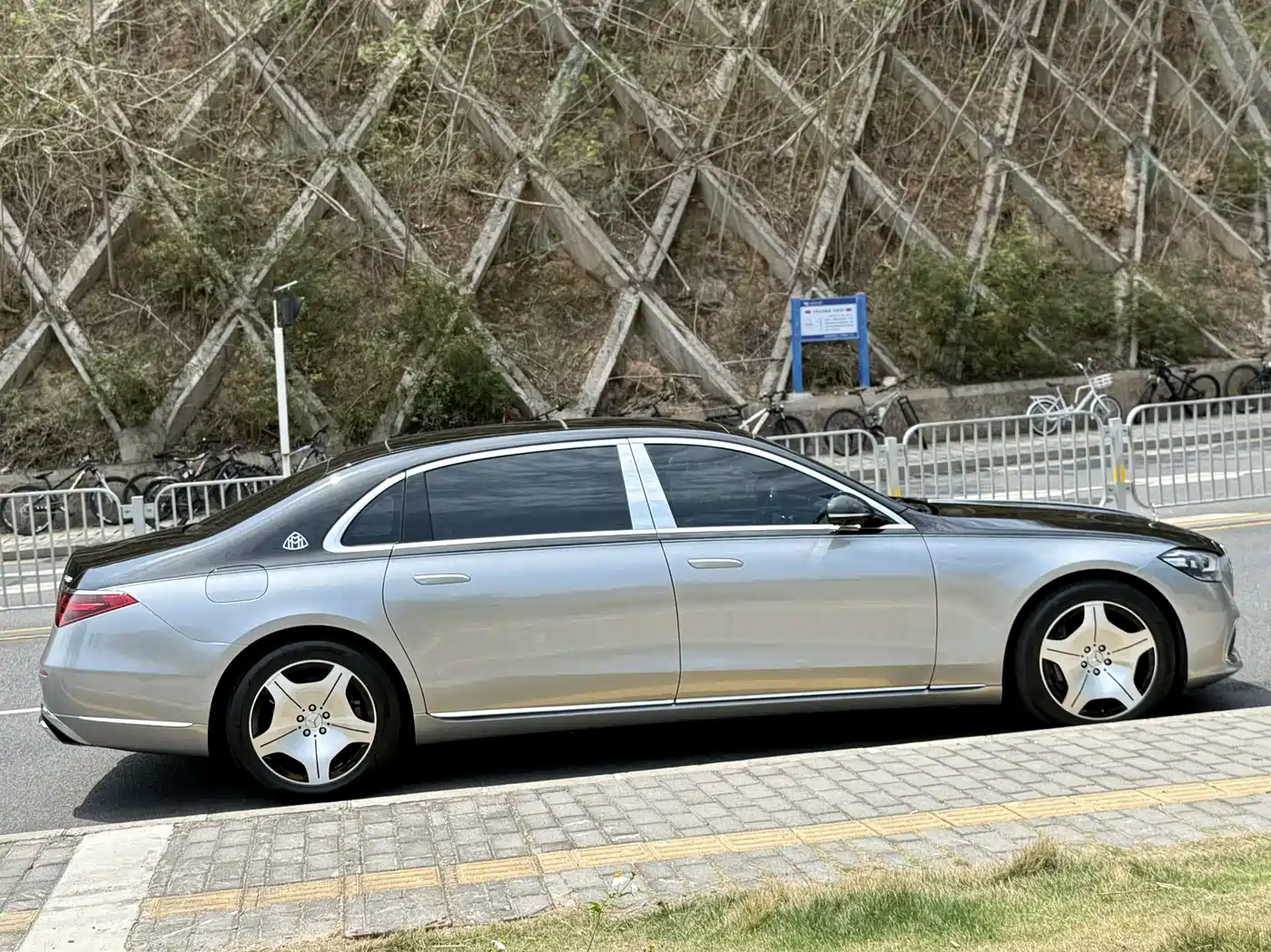 MERCEDES-BENZ MAYBACH S CLASS