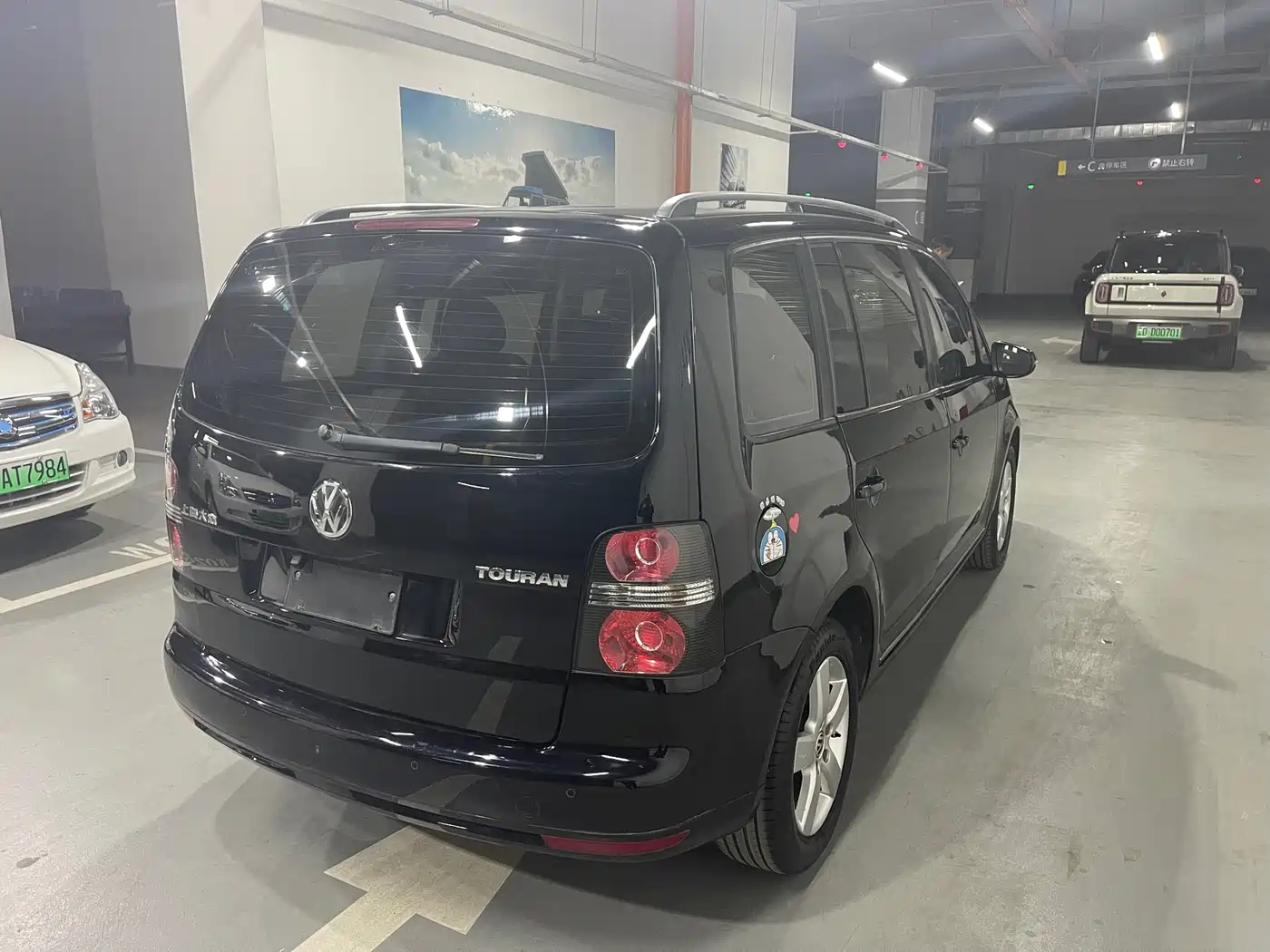 Volkswagen Touran 2013 1.4T Manual Comfort 5-seater фото 10