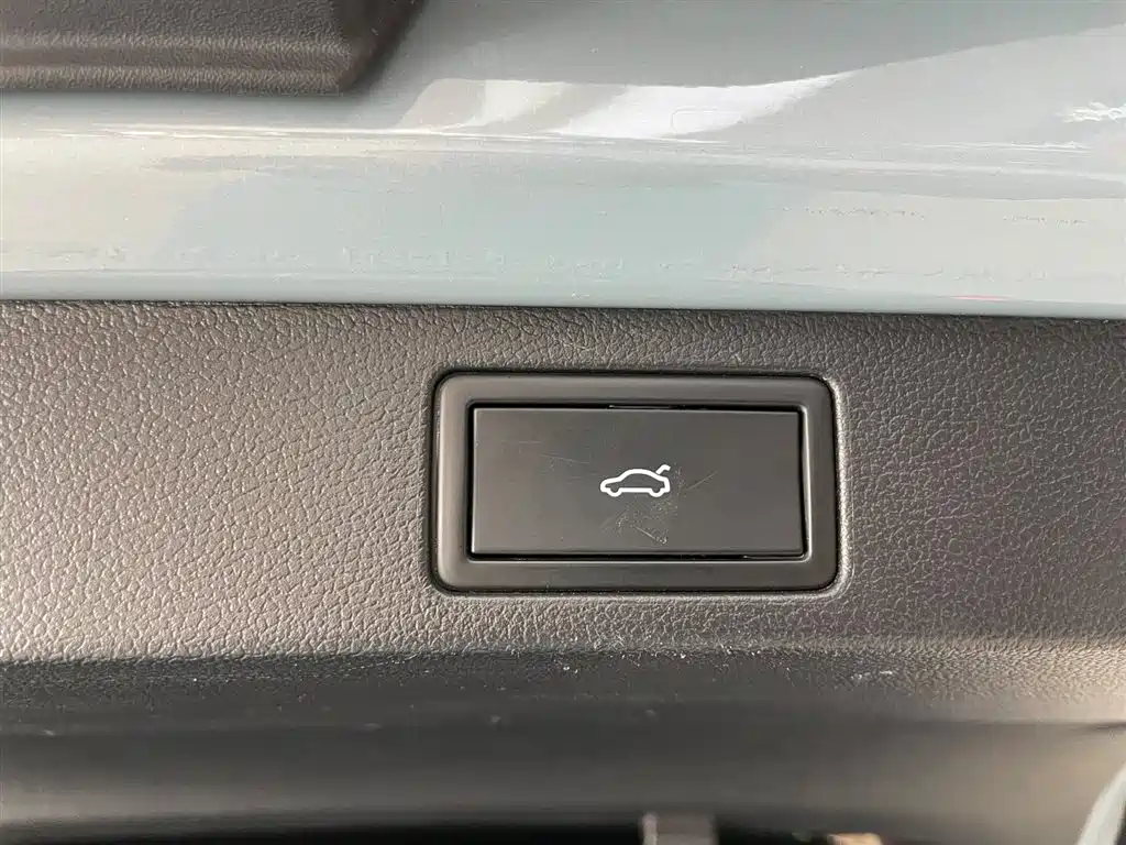 VOLKSWAGEN RANGE PATROL