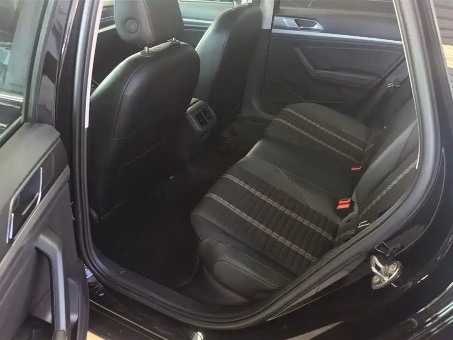 Volkswagen Lavida 2019 1.5L Auto Vision Edition China VI фото 11