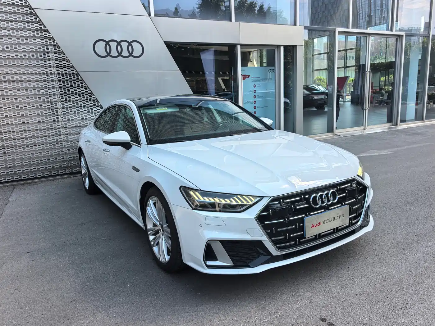 Audi A7L 2025 2024 45 TFSI quattro Premium Luxury