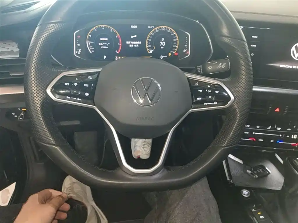 Volkswagen Passat 2023 Facelift 330TSI Elite Edition фото 11