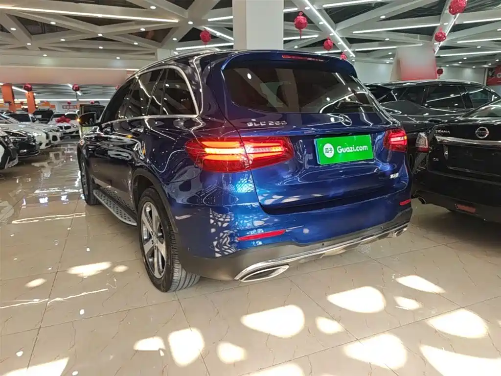 Mercedes-Benz GLC 2017 GLC 260 4MATIC Luxury фото 5