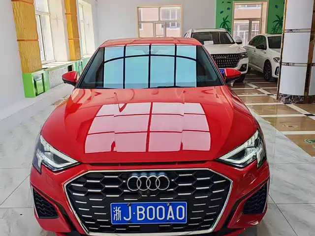 Audi A3 A3L Limousine 35 TFSI, Sport Advance