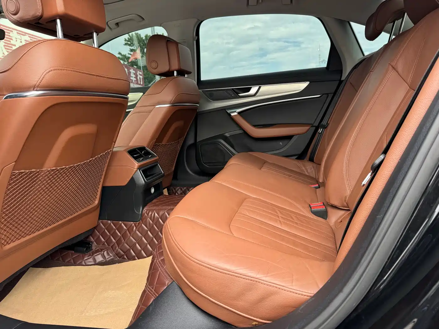 Audi A6L 2019 40 TFSI Luxury Elegance фото 11