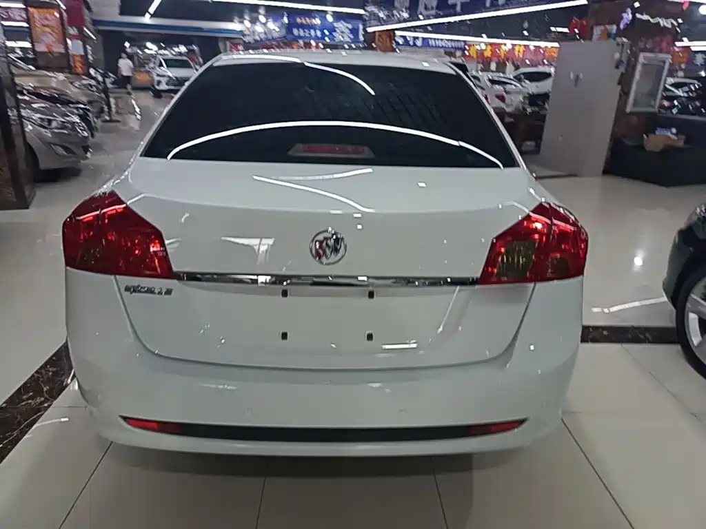 Фото 6 - Buick Excelle