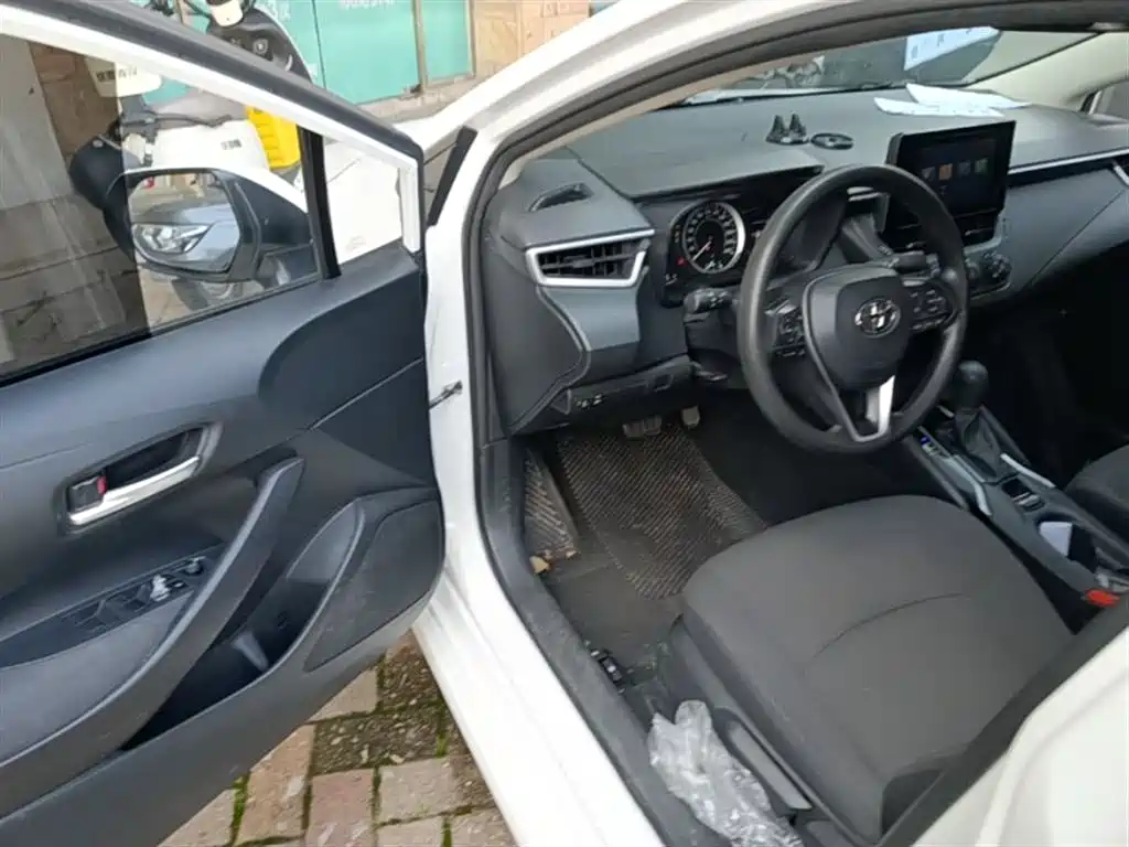 Toyota Corolla 2022 TNGA 1.5L CVT Pioneer Edition фото 16