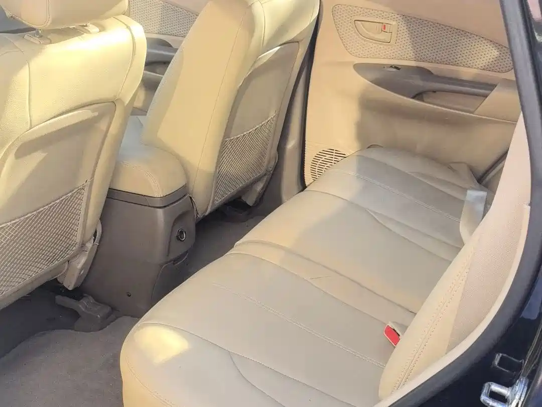 Фото 11 - Hyundai Tucson