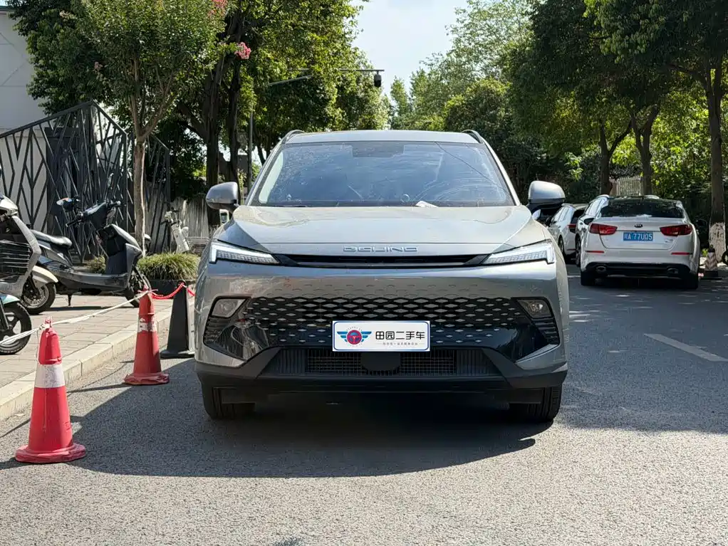 2022 BAIC Mofang
