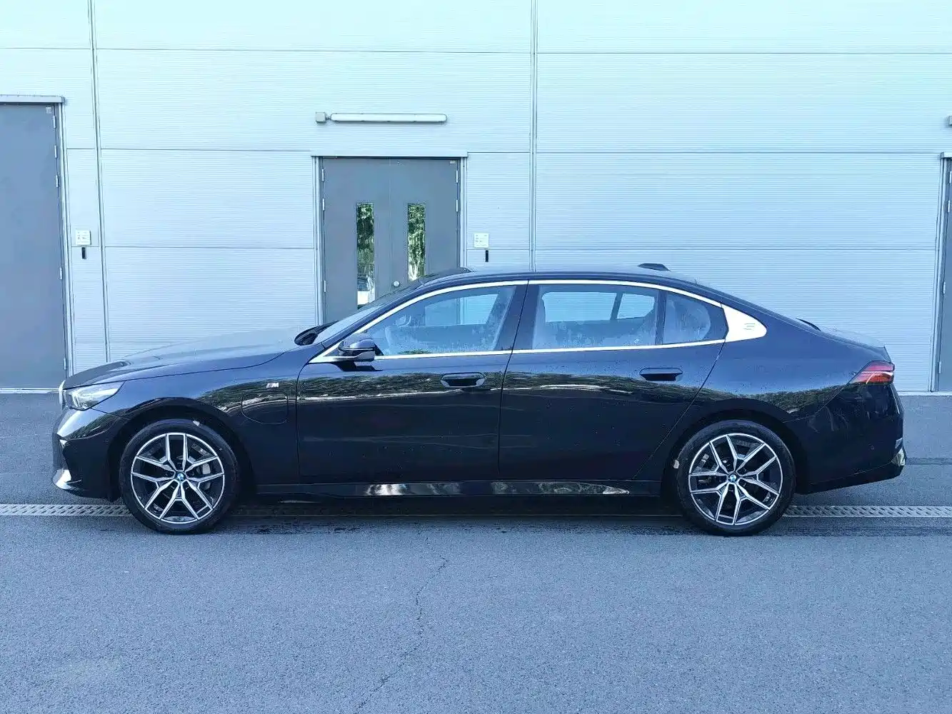 BMW i5 2026 2025 eDrive 35L M Sport Package