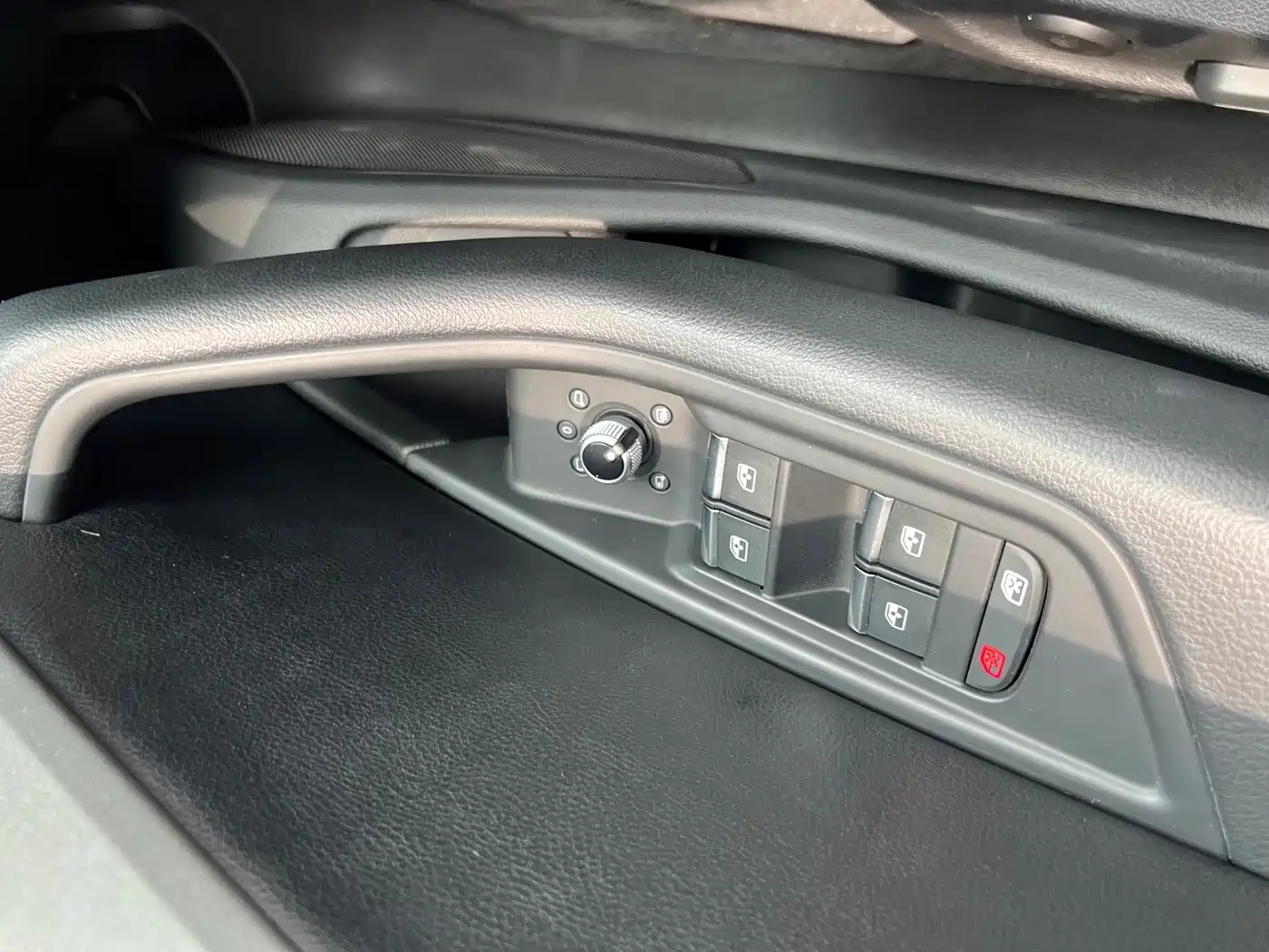 Audi A4L 2019 40 TFSI Progressive (China V) фото 14