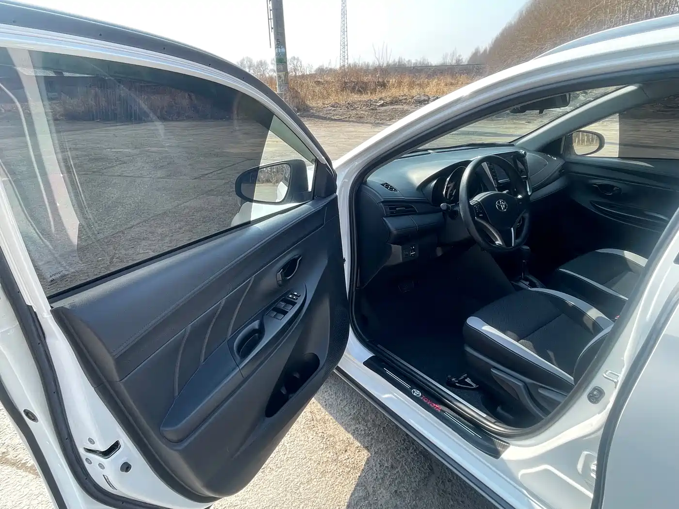 Toyota YARiS L Zhi Xuan 2022 Zhi Xuan X 1.5L CVT Leading PLUS Edition фото 4
