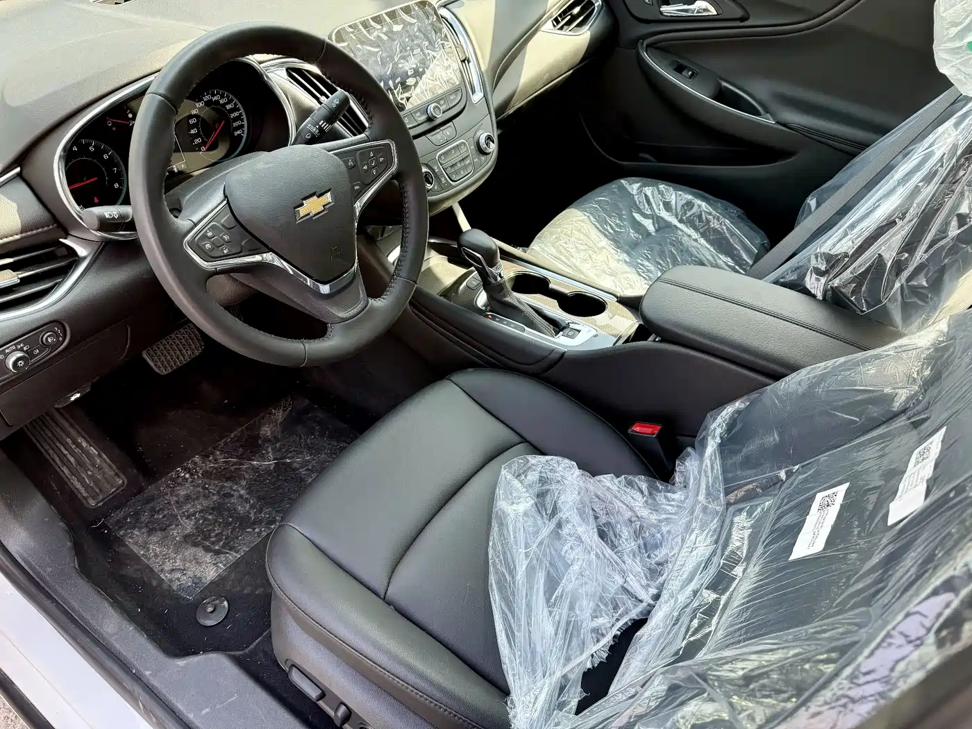 Chevrolet Malibu XL 2023 1.5T RS Edition фото 9