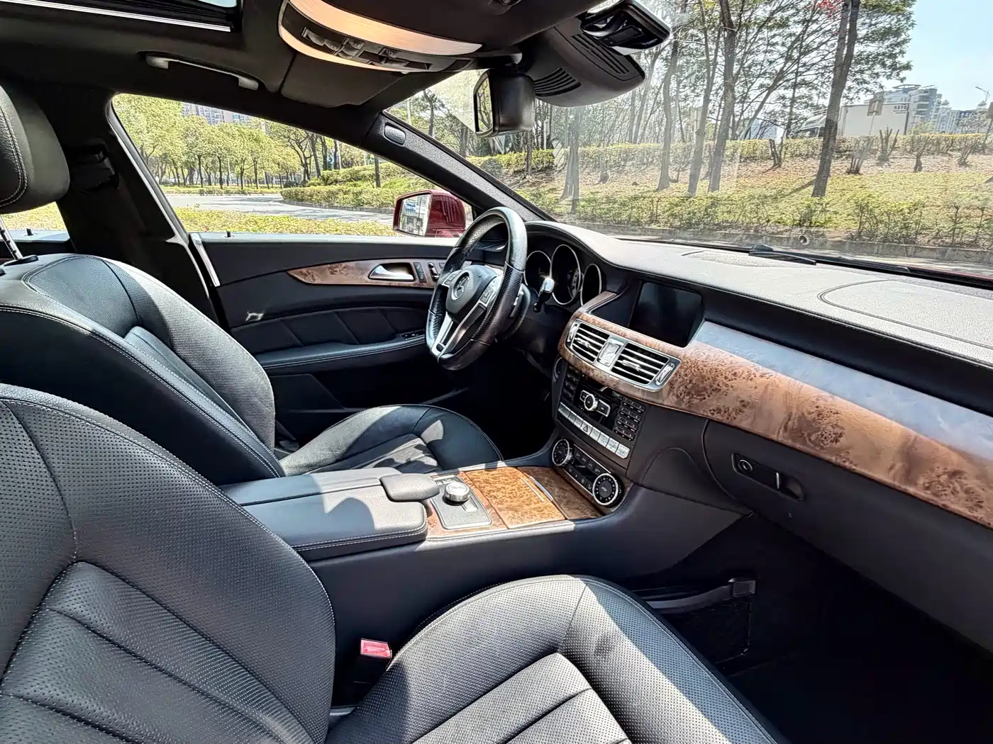 Mercedes-Benz CLS 2012 CLS 350 CGI фото 15