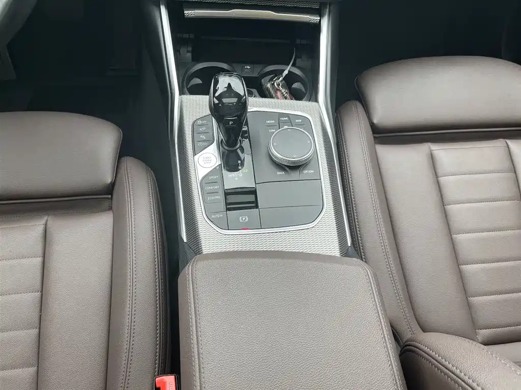 BMW 3 Series 2020 Facelift 325Li M Sport Night Edition фото 32