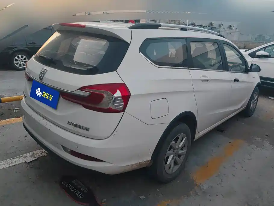 Baojun 310W 2019 2017 1.5L Manual Comfort China V
