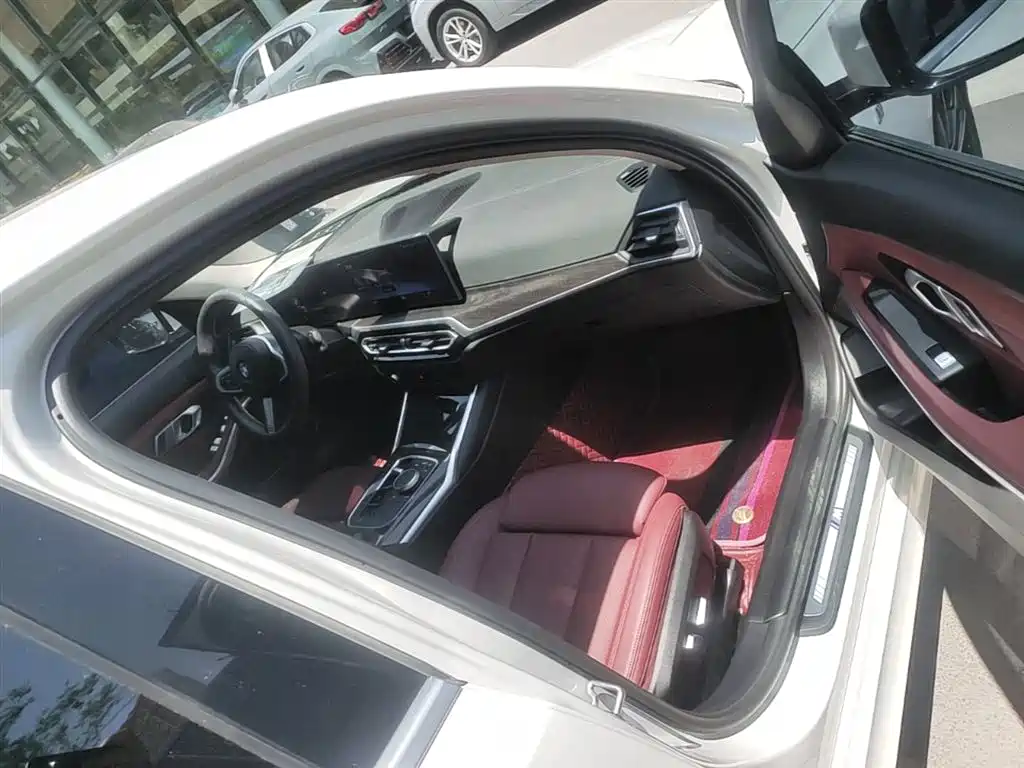 BMW 3 Series 2023 325Li M Sport Package фото 11