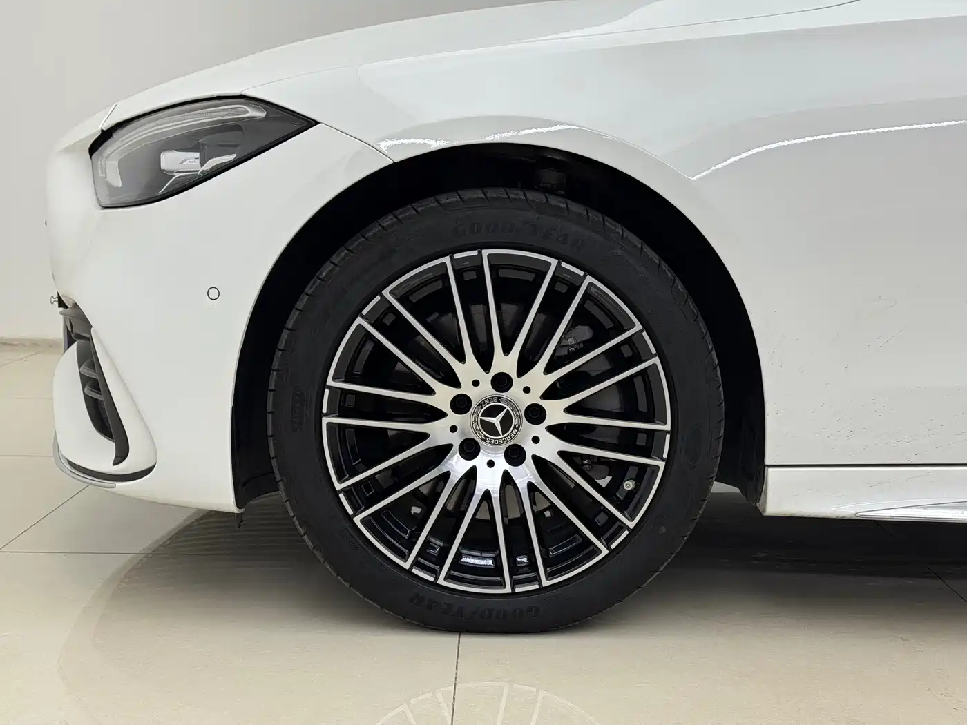 Mercedes-Benz C-Class 2025 C 260 L Sport Edition фото 8
