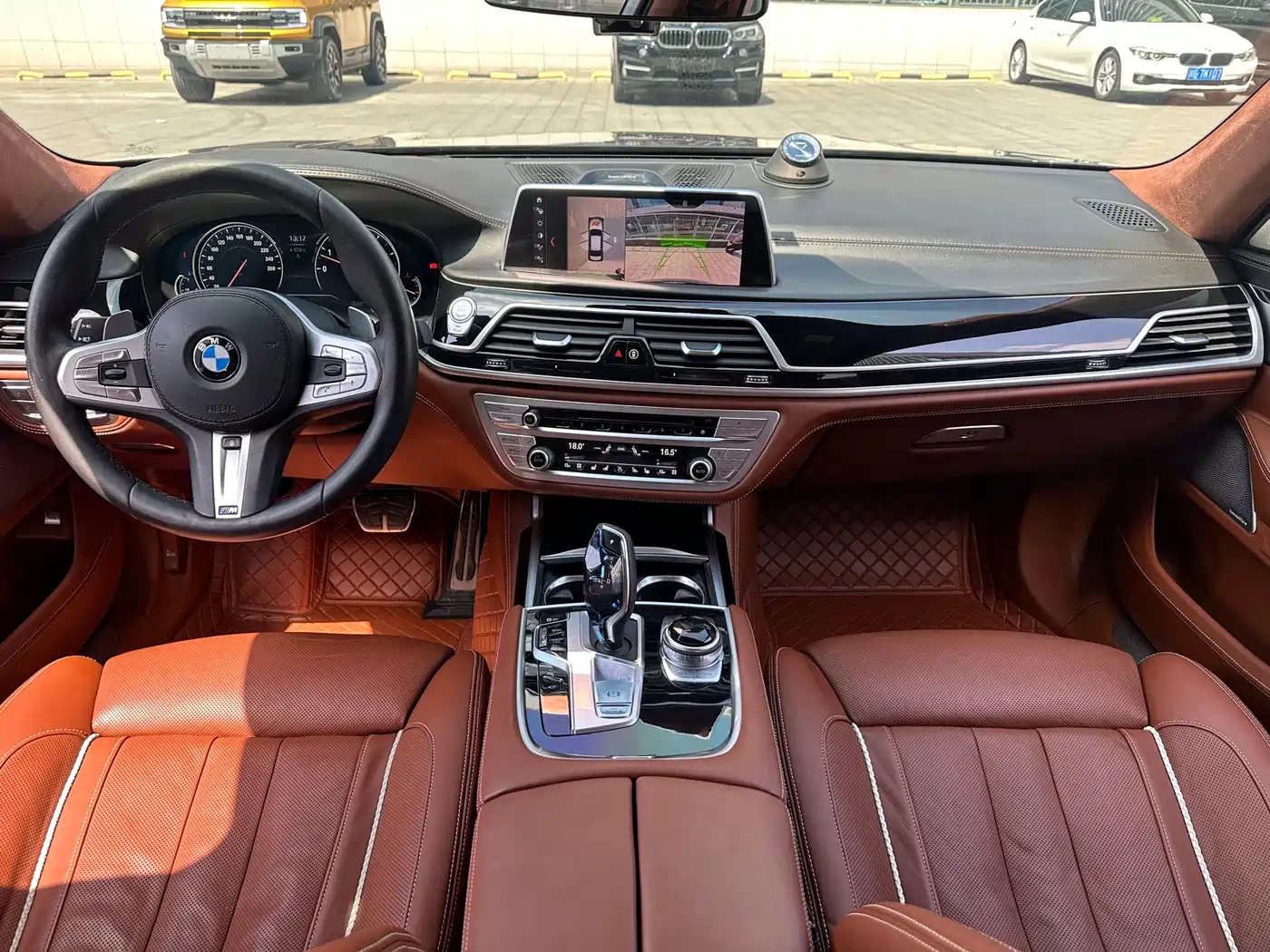 BMW 7 Series 2018 740Li xDrive Premium Type M Sport Package фото 23