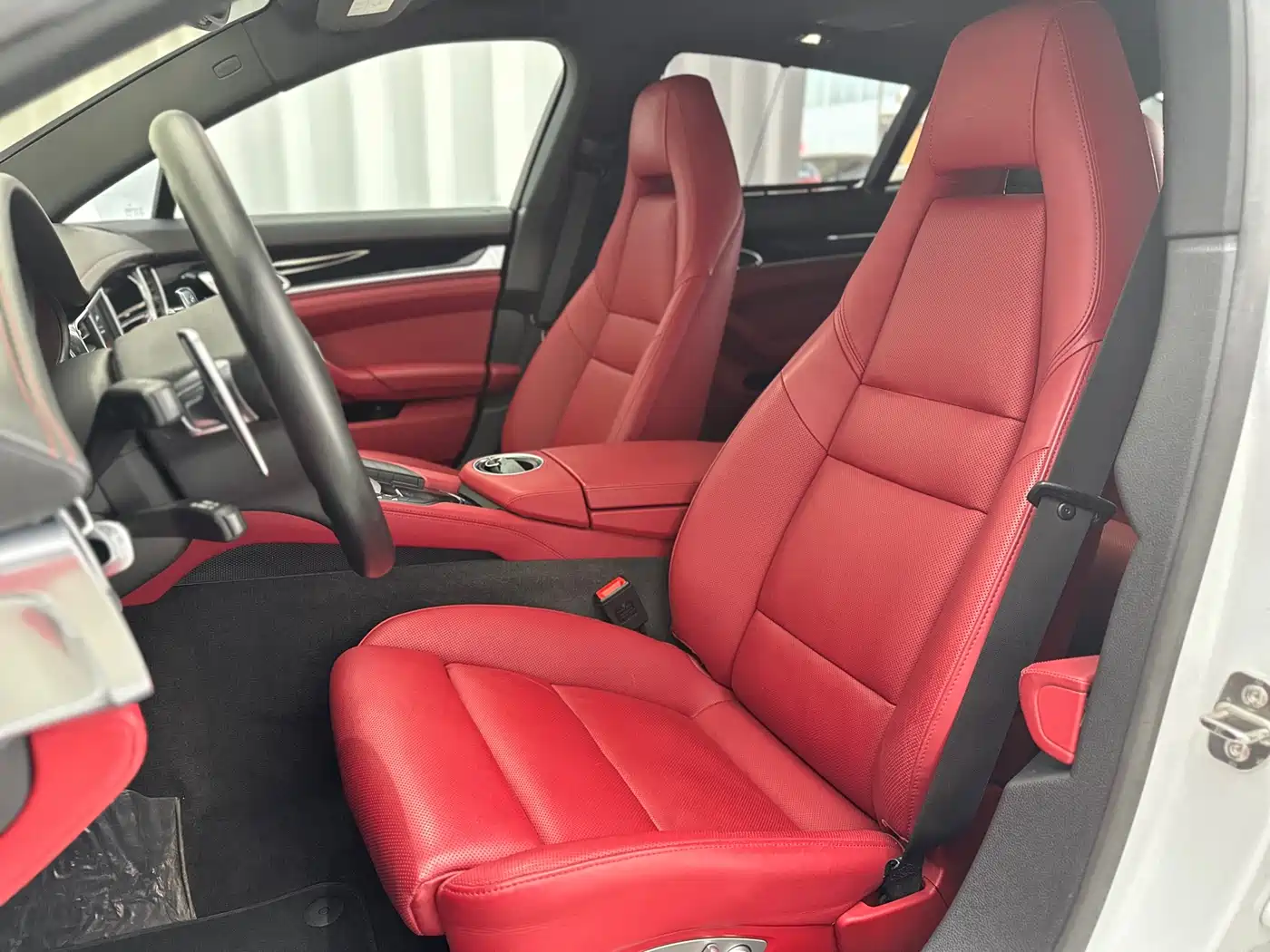 Porsche Panamera 2016 Panamera 4 Executive Edition 3.0T фото 23