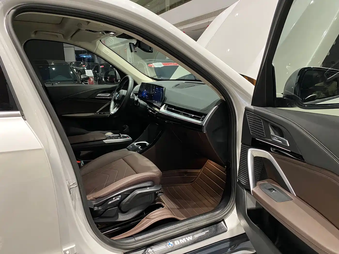 BMW X1 2023 sDrive20Li X Design Package фото 9