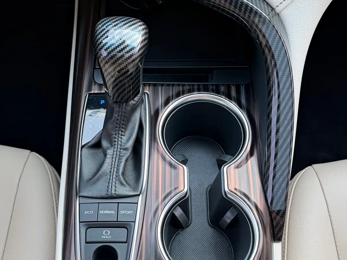 Toyota Camry 2019 2.5G Luxury (China V) фото 14