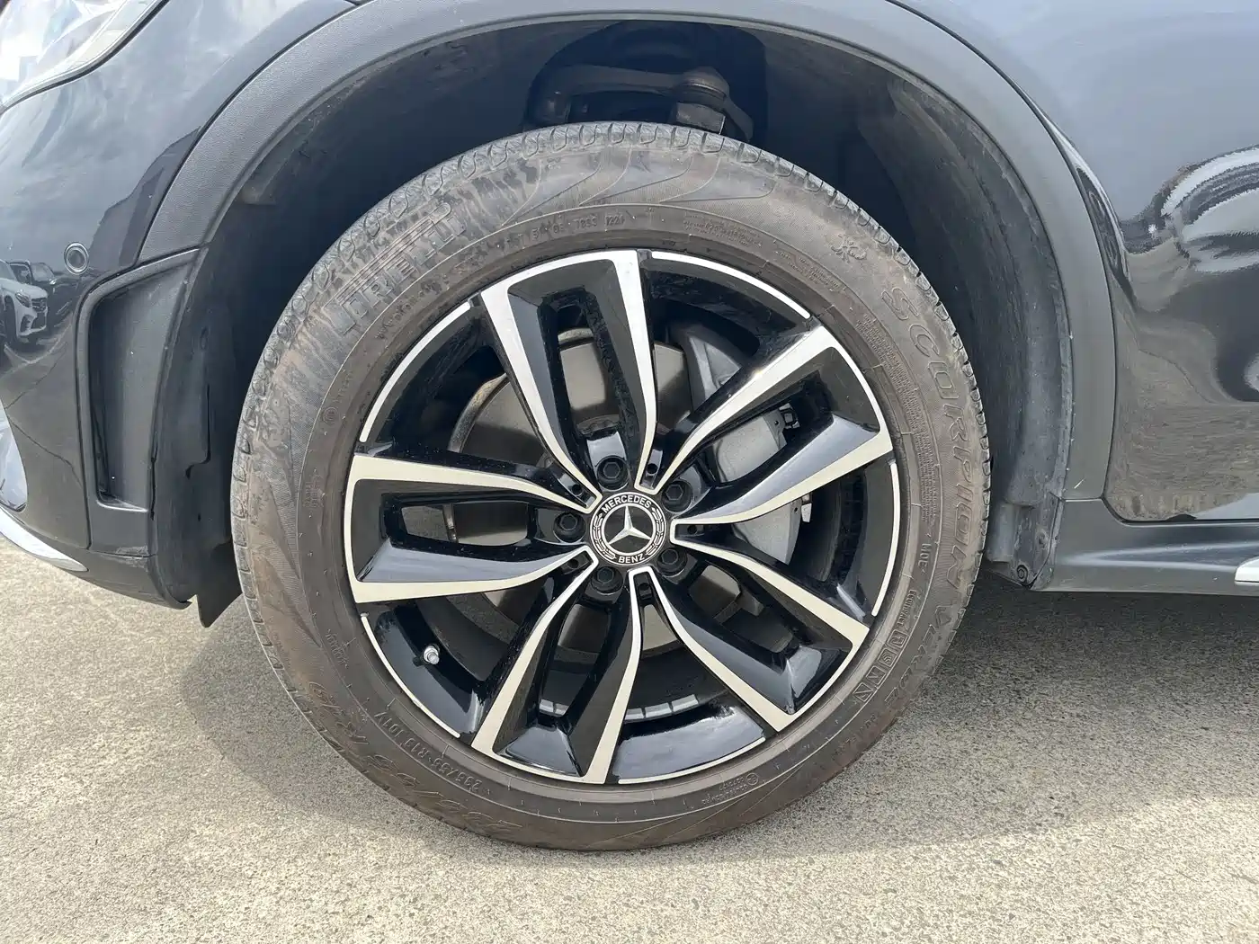 Mercedes-Benz GLC 2021 GLC 300 L 4MATIC Sporty фото 18