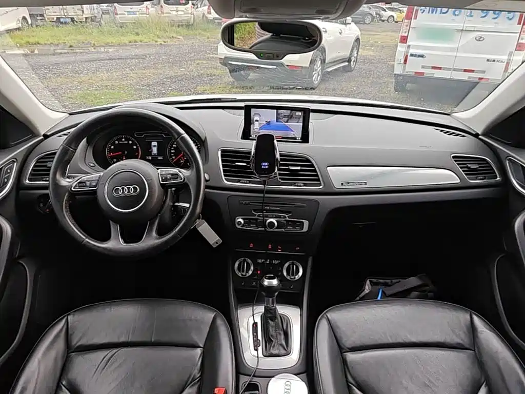 Audi Q3 2013 35 TFSI quattro Technology фото 10