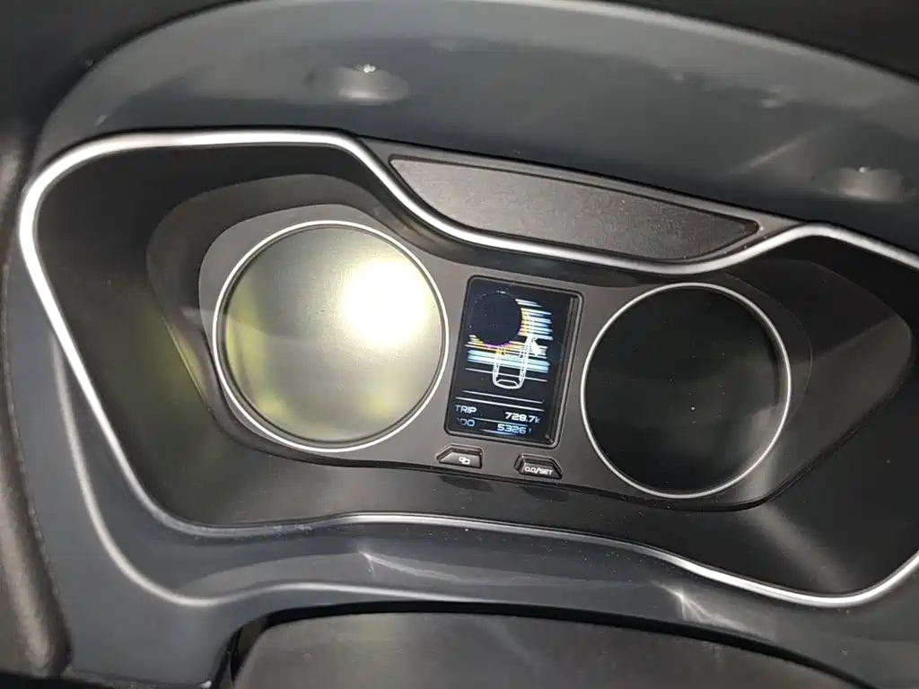 Geely Emgrand X6 2016 2016 1.3T CVT Luxury