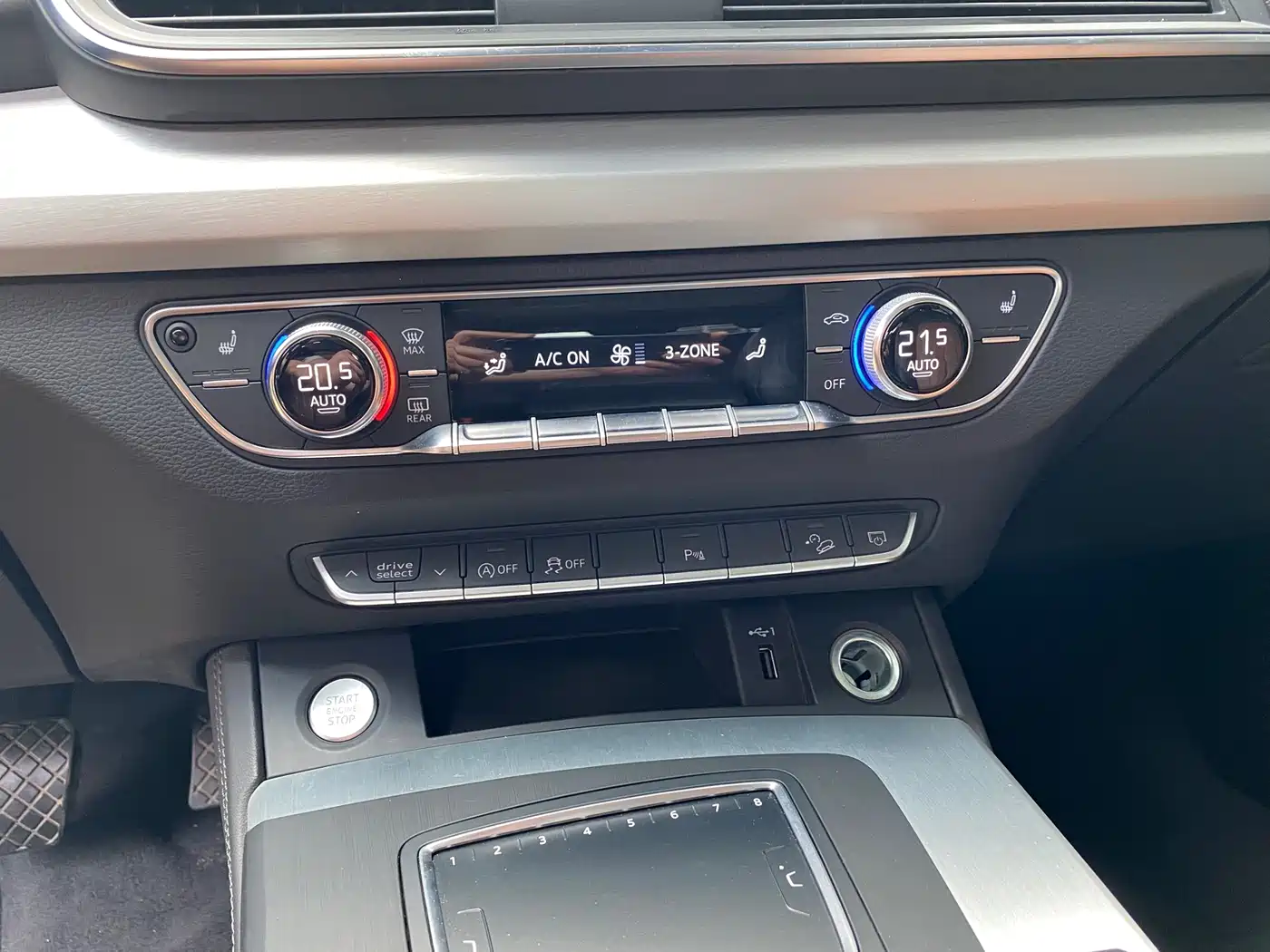 Audi Q5L 2020 40 TFSI Prestige Fashion фото 23