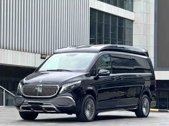 Mercedes-Benz V-Class 2024