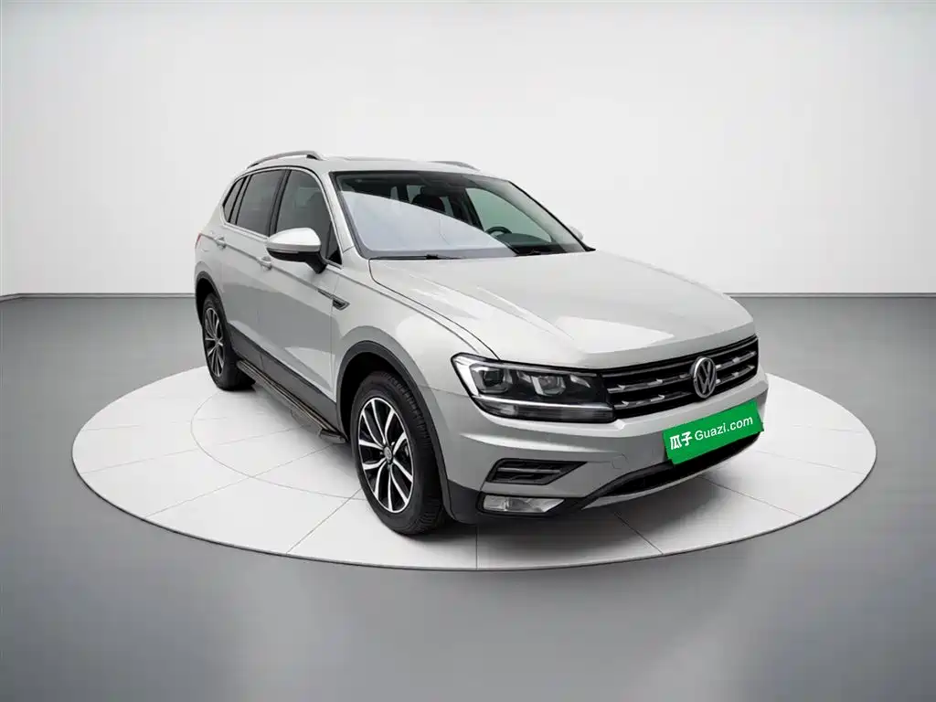 Volkswagen Tiguan L 2018 330TSI Automatic 2WD Luxury Edition фото 3