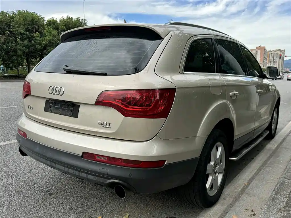 Audi Q7 2013 35 TFSI Progressive фото 9