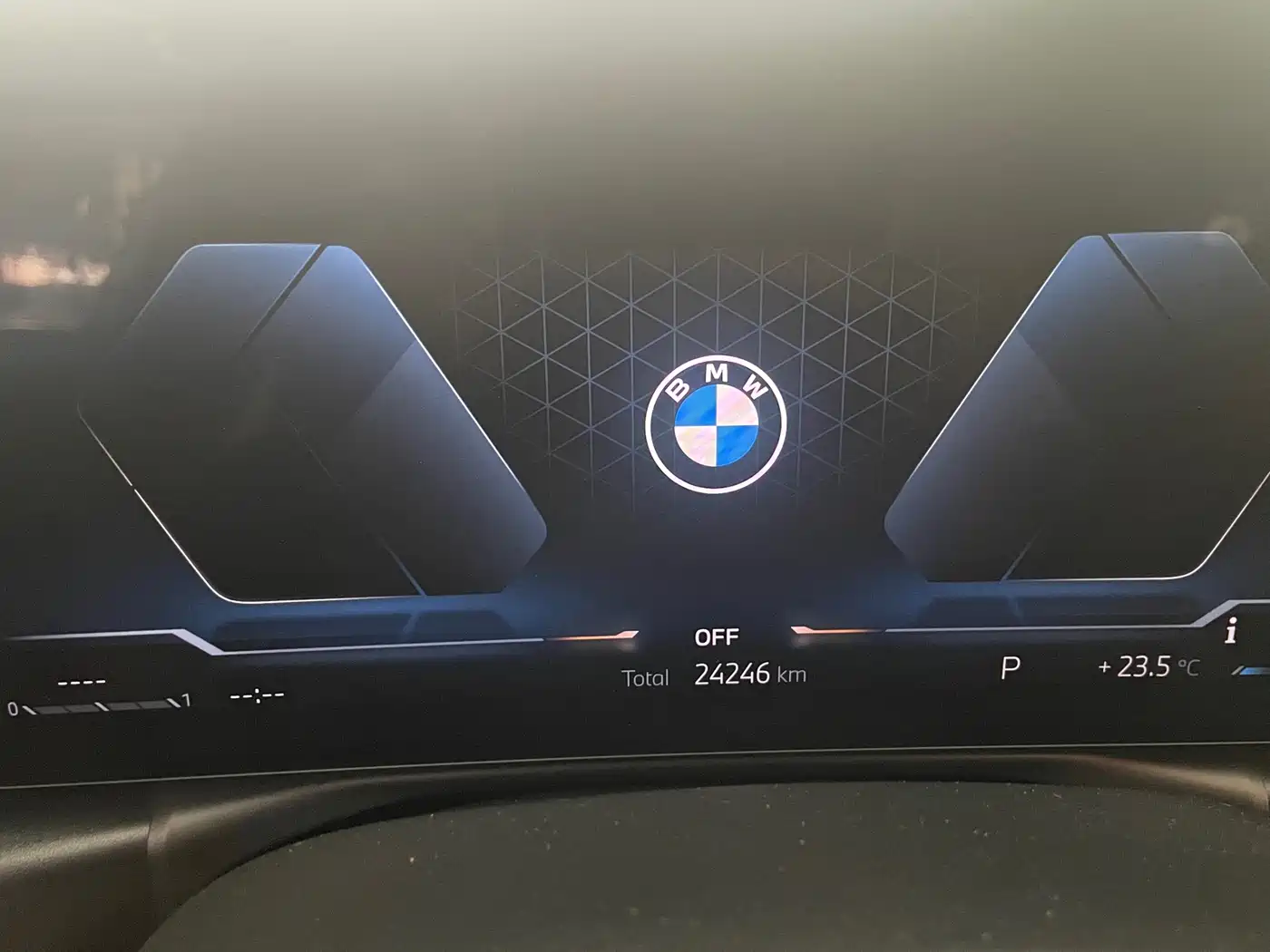 BMW 3 Series 2023 320Li M Sport Package фото 5