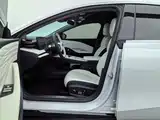 Фото 28 - Geely Galaxy Galaxy E8