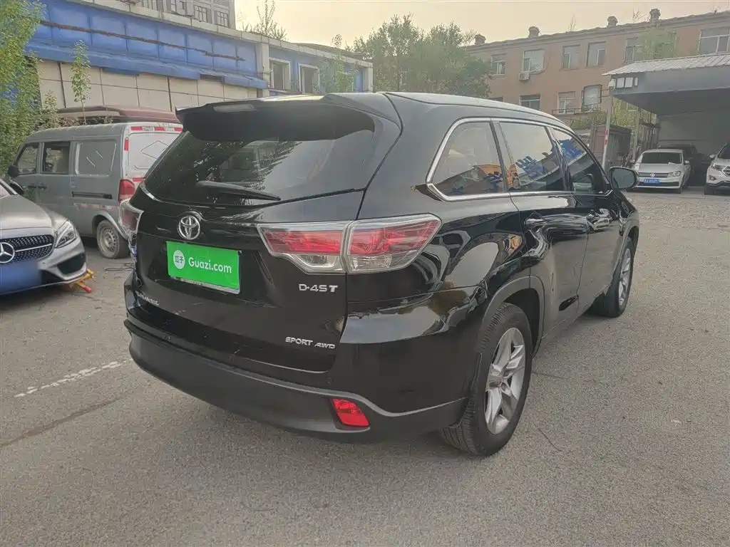 Toyota Highlander 2015 2.0T AWD Luxury Edition 7-seater фото 30
