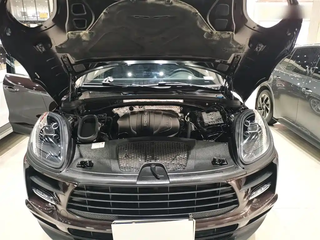 Porsche Macan 2020 Macan 2.0T фото 20