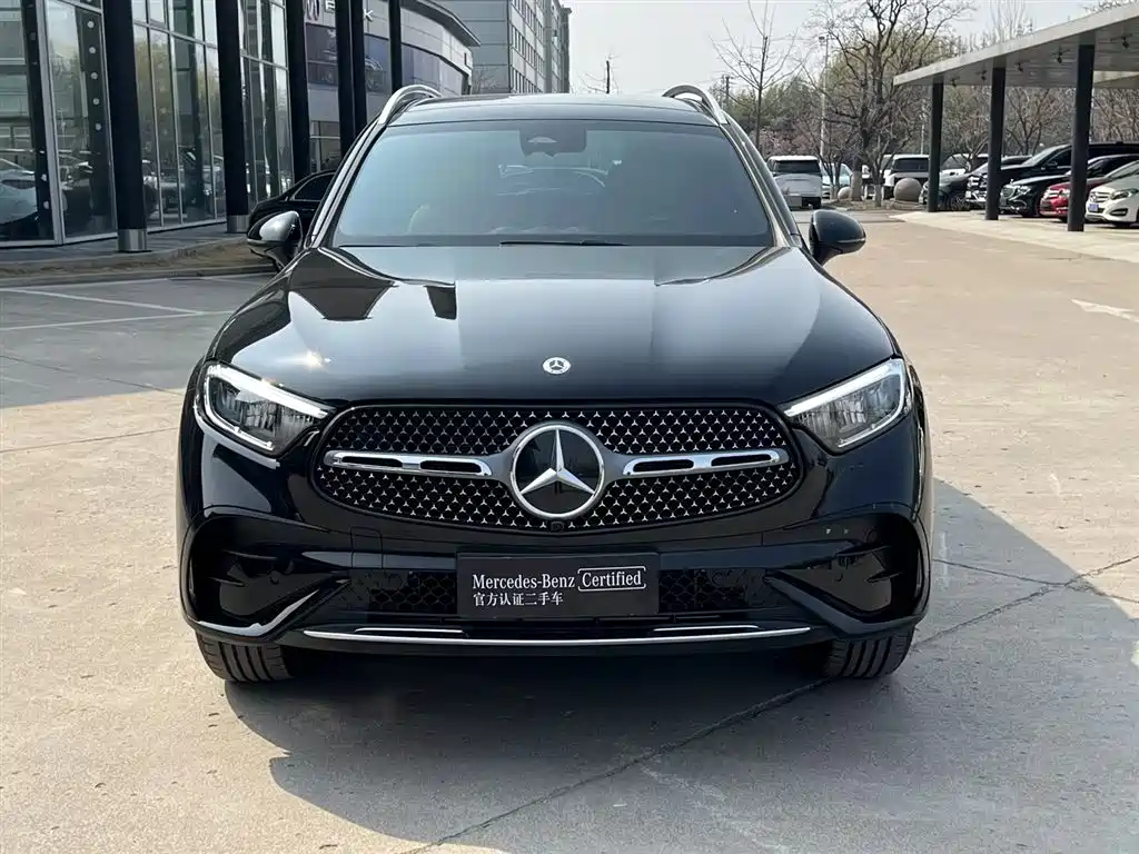 Mercedes-Benz GLC 2024 GLC 260 L 4MATIC Luxury 7-seater фото 2